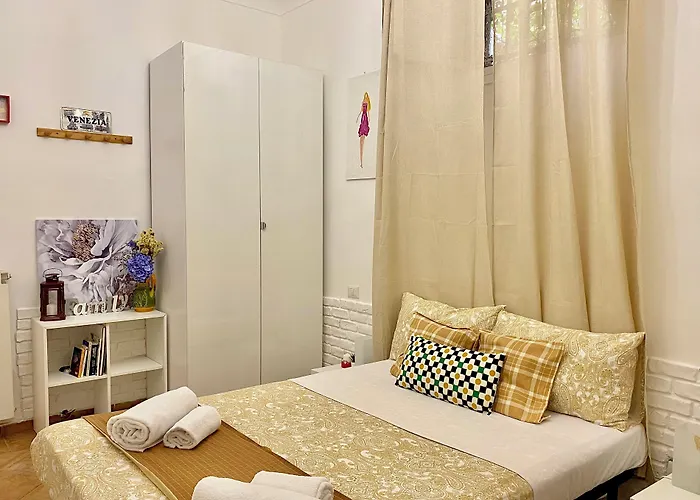 Domus Romana 4*